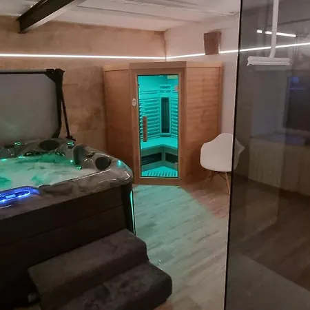 別荘 La Grange De Guew